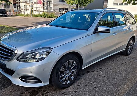 Mercedes-Benz E 220 BlueTEC BE T Edition ELEGANCE Automatic