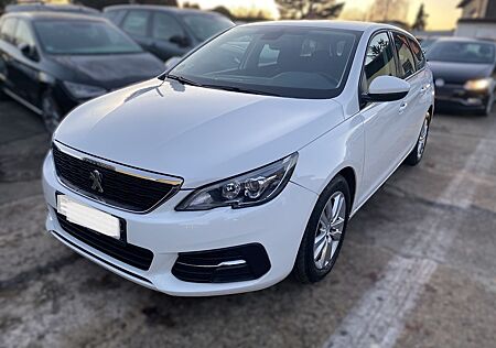 Peugeot 308 SW Active*PDC*TEMPOMAT*SITZHEIZUNG