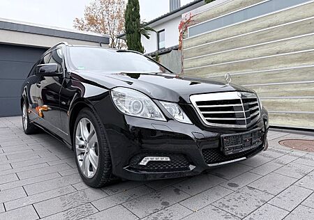 Mercedes-Benz E 350 T Modell Top Zustand Massage Leder Harman