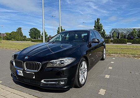 BMW 530d Touring A Luxury Line