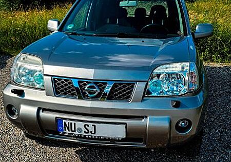 Nissan X-Trail 4x4 Elegance 2.5 Elegance