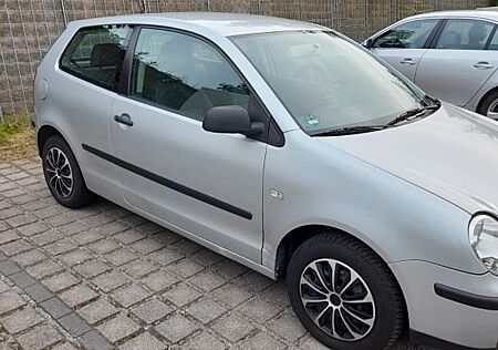 VW Polo Volkswagen Basic mit Tüv 03.2026