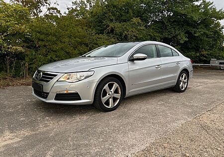 VW Passat CC Volkswagen 1.8TSI Kette NEU Xenon Leder Navi Pano