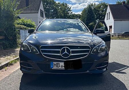 Mercedes-Benz E 200 BlueTEC T AVANTGARDE