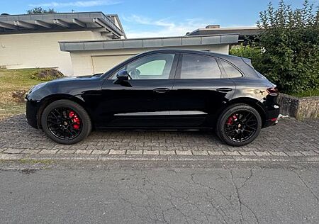 Porsche Macan GTS