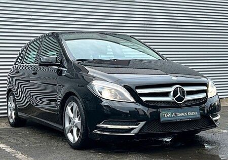 Mercedes-Benz B 180 Edition 1*BI-XENON/NAVI/R.KAMERA/T.LEIDER*