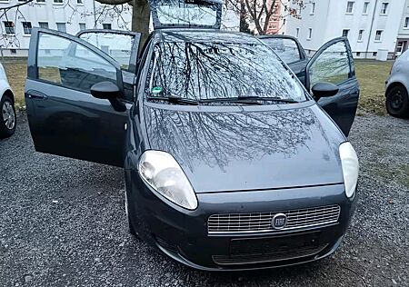 Fiat Grande Punto 1.4 8V Active / TÜV 12/26