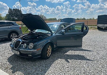 Jaguar S-Type V8 - 276 PS für Kenner