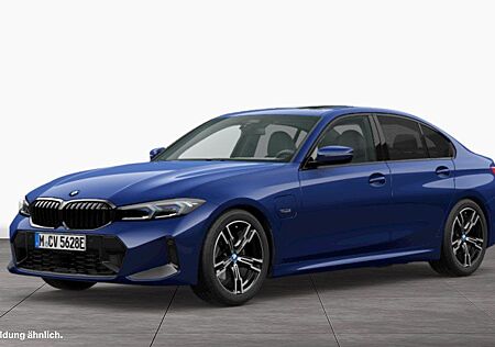 BMW 330e Limousine M Sport LiveCockpitProf Kamera