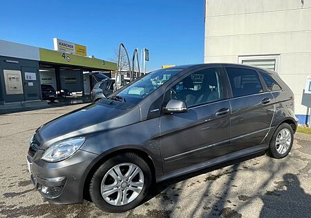 Mercedes-Benz B 180 B180 - gut ausgestattet und zuverlässig