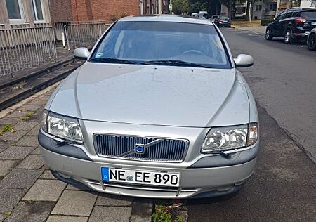 Volvo S80 2.9