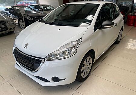 Peugeot 208 Access*1.Hand