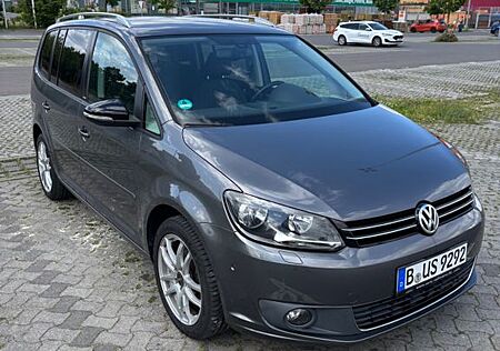 VW Touran Volkswagen 1.4 TSI Style