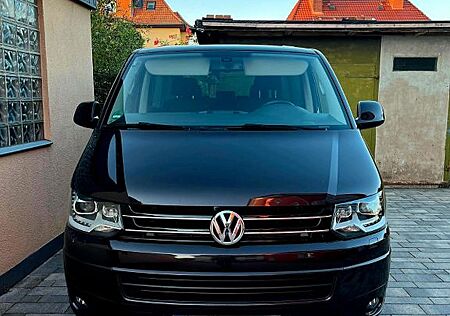 VW T5 Multivan Volkswagen Automatik, Xenon, AHK, Sitzh., Navi
