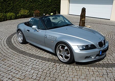 BMW Z3 Roadster Super Zust., Kein Rost, Garagenwagen