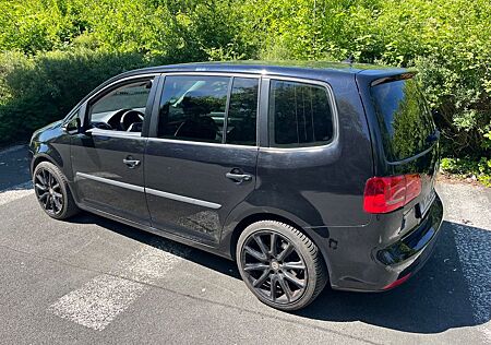 VW Touran Volkswagen 1.6 TDI Comfortline