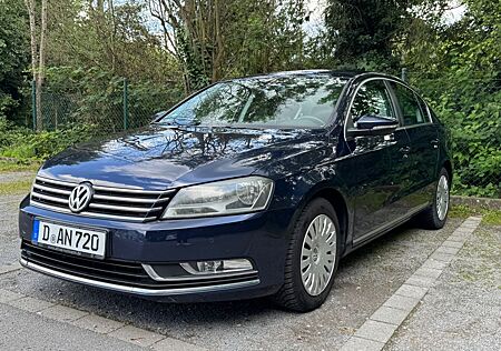 VW Passat Volkswagen 2.0 wenig Km technisch top zutand