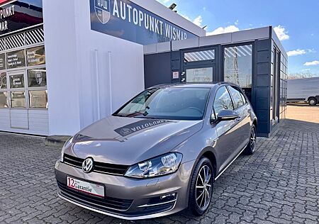 VW Golf Volkswagen VII Lim. Cup BMT STANDHEIZUNG+ALLWETTER+AHK