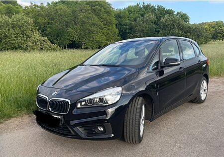 BMW 2er 225xe Active Tourer iPerformance Aut. Navi LED