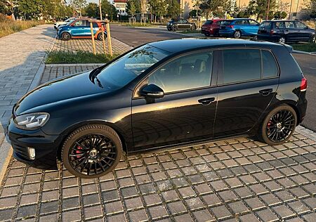 VW Golf Volkswagen VI GTI (DSG/HIFI Soundsystem/Brembo)