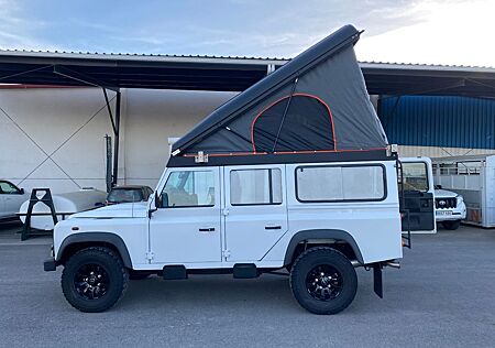 Land Rover Defender E