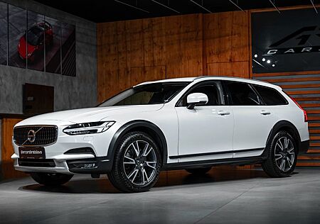 Volvo V90 Cross Country Pro AWD*Harman/Kardon*ACC*360°