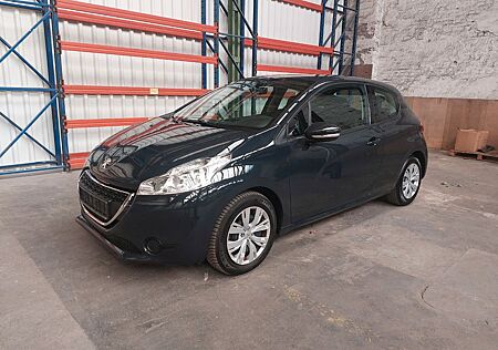 Peugeot 208 gebraucht kaufen Peugeot 208 1.0 Like PureTech 68 Like