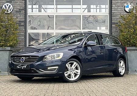 Volvo V60 2.4 D6 AWD SUMMUM AUT. LEDER - Schiebedach -