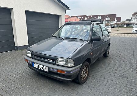 Mazda 121