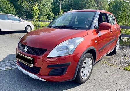 Suzuki Swift 1.2Club4x4 Allrad*1Hand*Klima*SHZ*Tempomat
