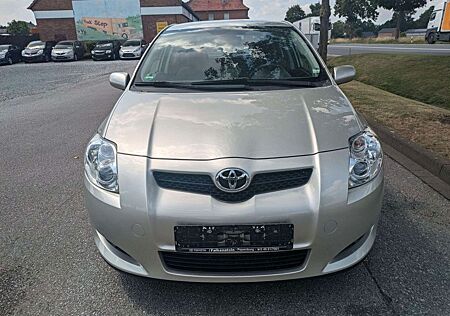 Toyota Auris Life *Top-Zustand*