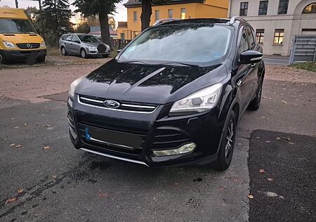 Ford Kuga 2,0 TDCi 4x4 120kW Titanium Titanium