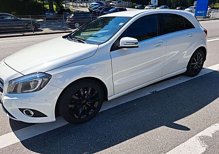 Mercedes-Benz A 180 2Style 2Style