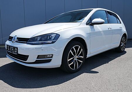VW Golf Volkswagen VII Lim. 1.4 TSI DSG Highline NAVI/BIXENON