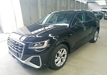 Audi Q2 35 TFSI S tronic S line KAMERA, LED, NAVI