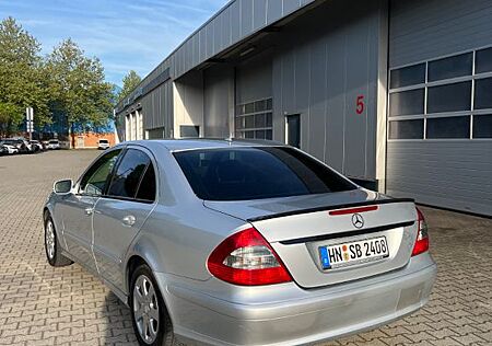 Mercedes-Benz E 200 CDI CLASSIC Classic