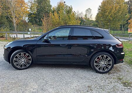 Porsche Macan GTS/ACC/BOSE/Service Neu/PANO/Approved