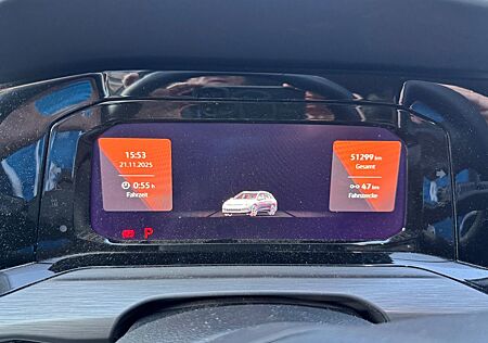 VW Golf Volkswagen 2.0 TDI SCR DSG Style Variant Style