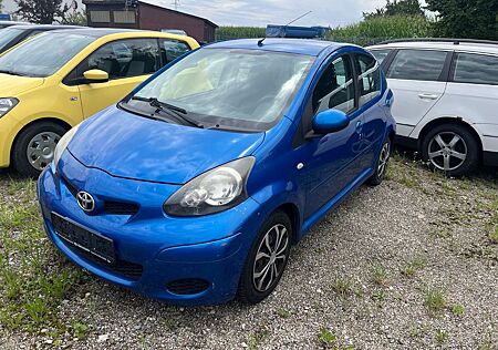 Toyota Aygo (X) Aygo (X) 1,0-l-VVT-i *Klima*5-Türen*TÜV 04/2026*
