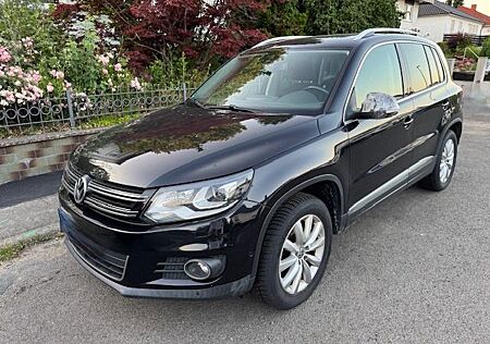 VW Tiguan Volkswagen 2.0 TDI DSG 4Motion Sport & Style AHK, X