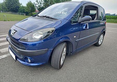 Peugeot 1007 Klima Schiebetüren CD-Radio 8fach bereift