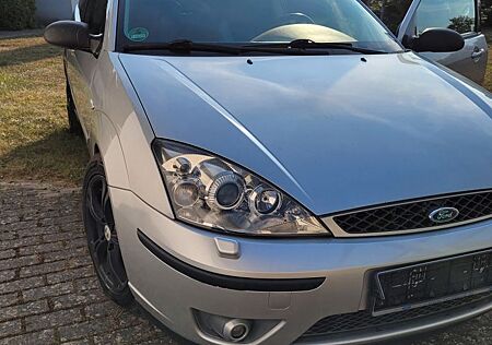 Ford Focus ST170