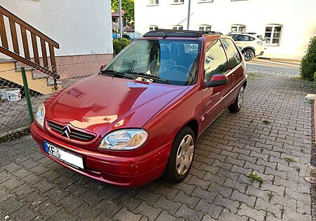 Citroën Saxo 1.1 Garage Erste Hand Originale KM TÜV