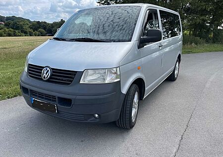 VW T5 Multivan Volkswagen Beach