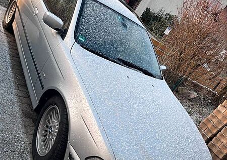 BMW 528i Touring - Vieles Neu / Xenon / IBUS App