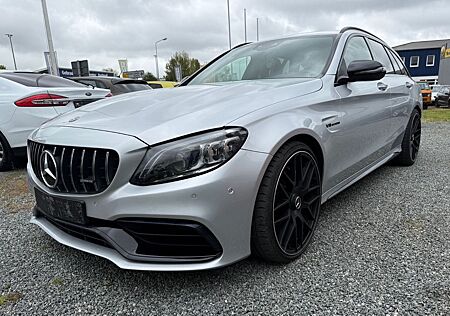 Mercedes-Benz C 63 T AMG