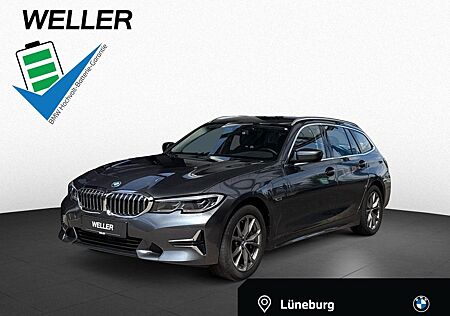 BMW 330e Touring Aut. Luxury Line LiCoPro Laser 17"