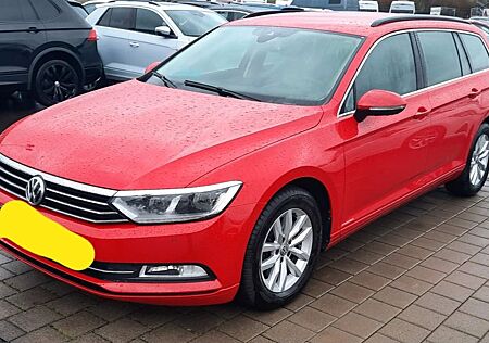 VW Passat Variant Volkswagen TDI SCR DSG LED ACC KAM NAVI SHZ