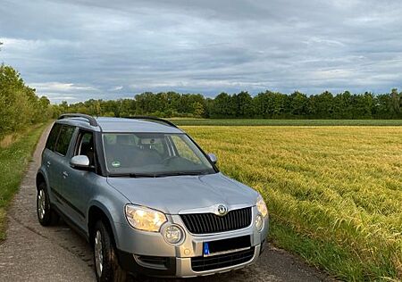 Skoda Yeti 1.2 TSI - Rentnerfahrzeug, TÜV Neu