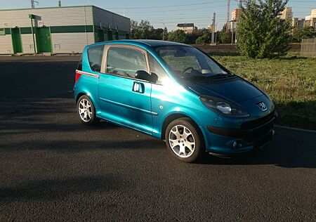 Peugeot 1007 1.6 HDi FAP 110 Sport Klimaautomatic AHK